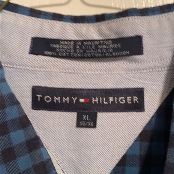Tommy Hilfiger Casual button-down blueblack shirt. - Picture 5 of 6